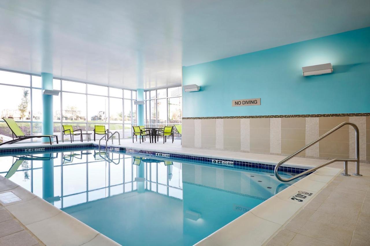 Springhill Suites By Marriott Springfield North Exterior foto